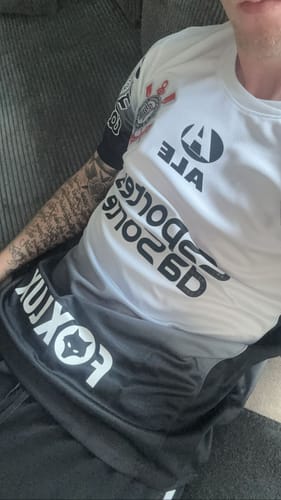 Customer photo review of Corinthians Memphis Depay 10 Football Kit Jersey Trikot Maillot Maglia Camiseta