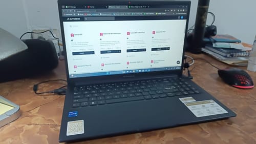 Customer photo review of Laptop ASUS Vivobook 15.6" FHD Intel Core i5-1235U 8GB RAM 256GB SSD Windows 11 90NB1021-M02810