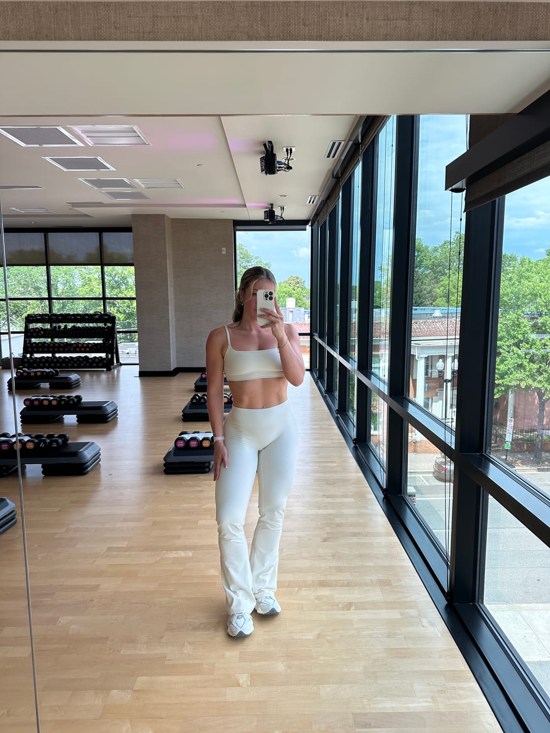 Customer photo review of W269 Luna Flare Leggings