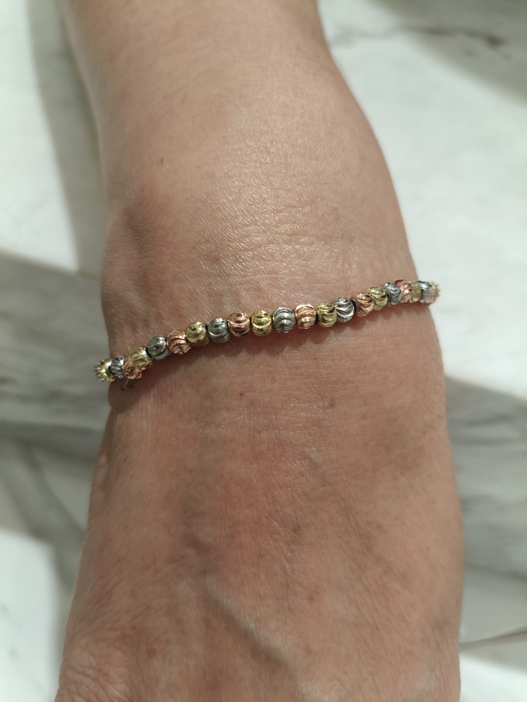 Customer photo review of Pulsera Bolitas Combinada Con Textura