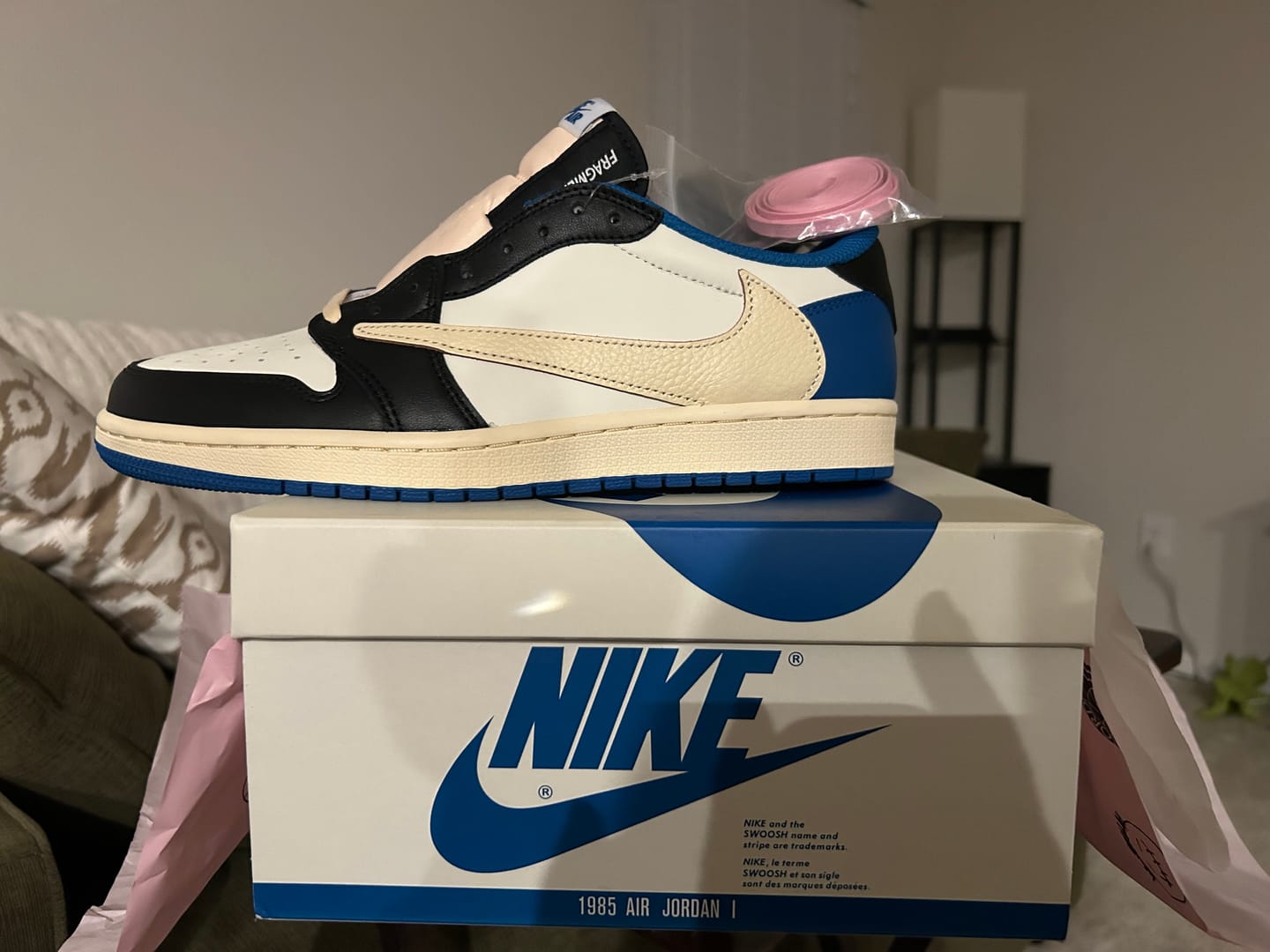 Corey R. review of Travis Scott AJ1 Low x Fragment ‘Military Blue’ photo 2 out of 2