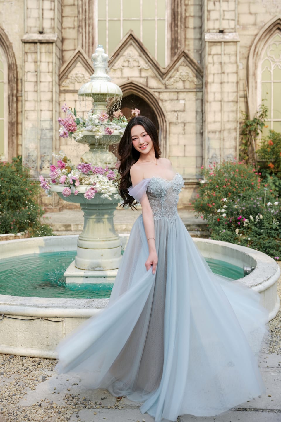 Customer photo review of MELIORA Off-shoulder Maxi Dress