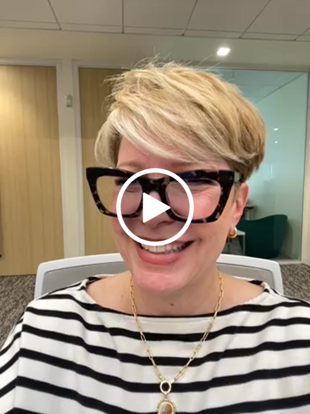 Customer video review of ALL CAPS CAPSULE Sample