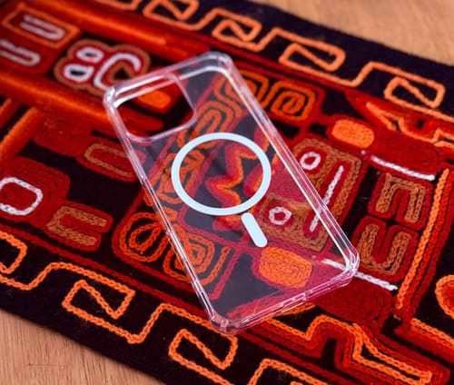 Customer photo review of Clear MagSafe iPhone Case | No Yellowing | Ultra Strong Magnet