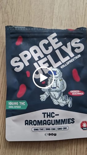 Customer video review of THC Spacewater | 20mg THC Shot