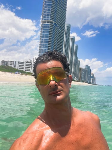 Customer photo review of Kapvoe X2 Sports Sunglasses