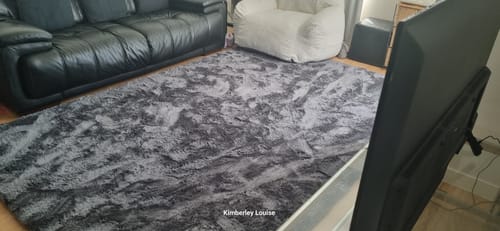Customer photo review of Deluxe Shaggy Relax Mat - 35mm Memory Foam