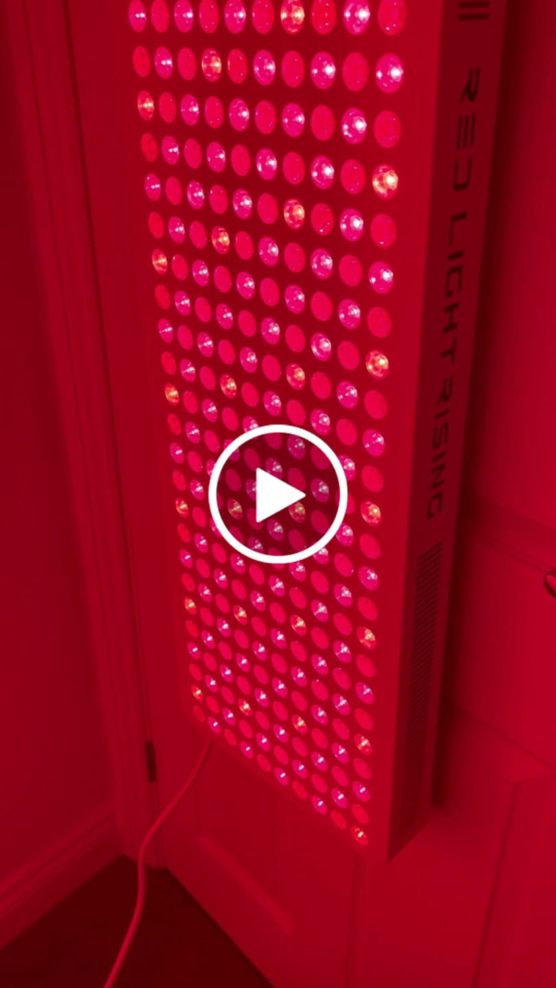 Customer video review of The Advantage 2.0 Series - Red Light Therapy Full Body Panel