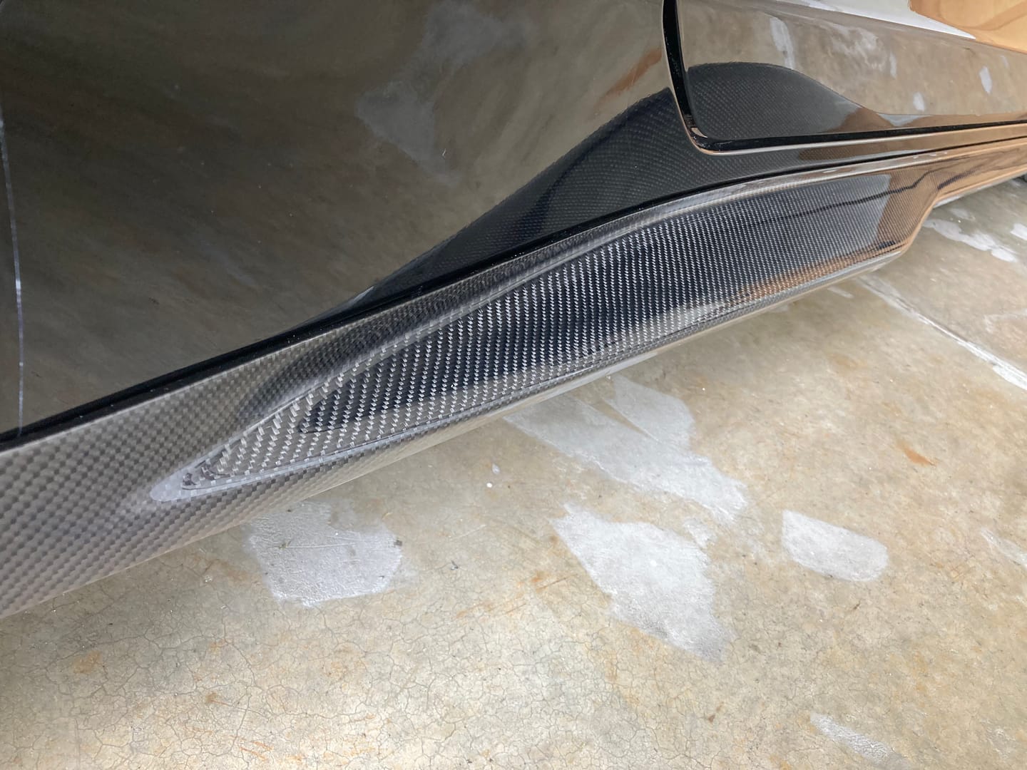 Customer photo review of 6th Gen Camaro ZL1 Conversion Side Skirts