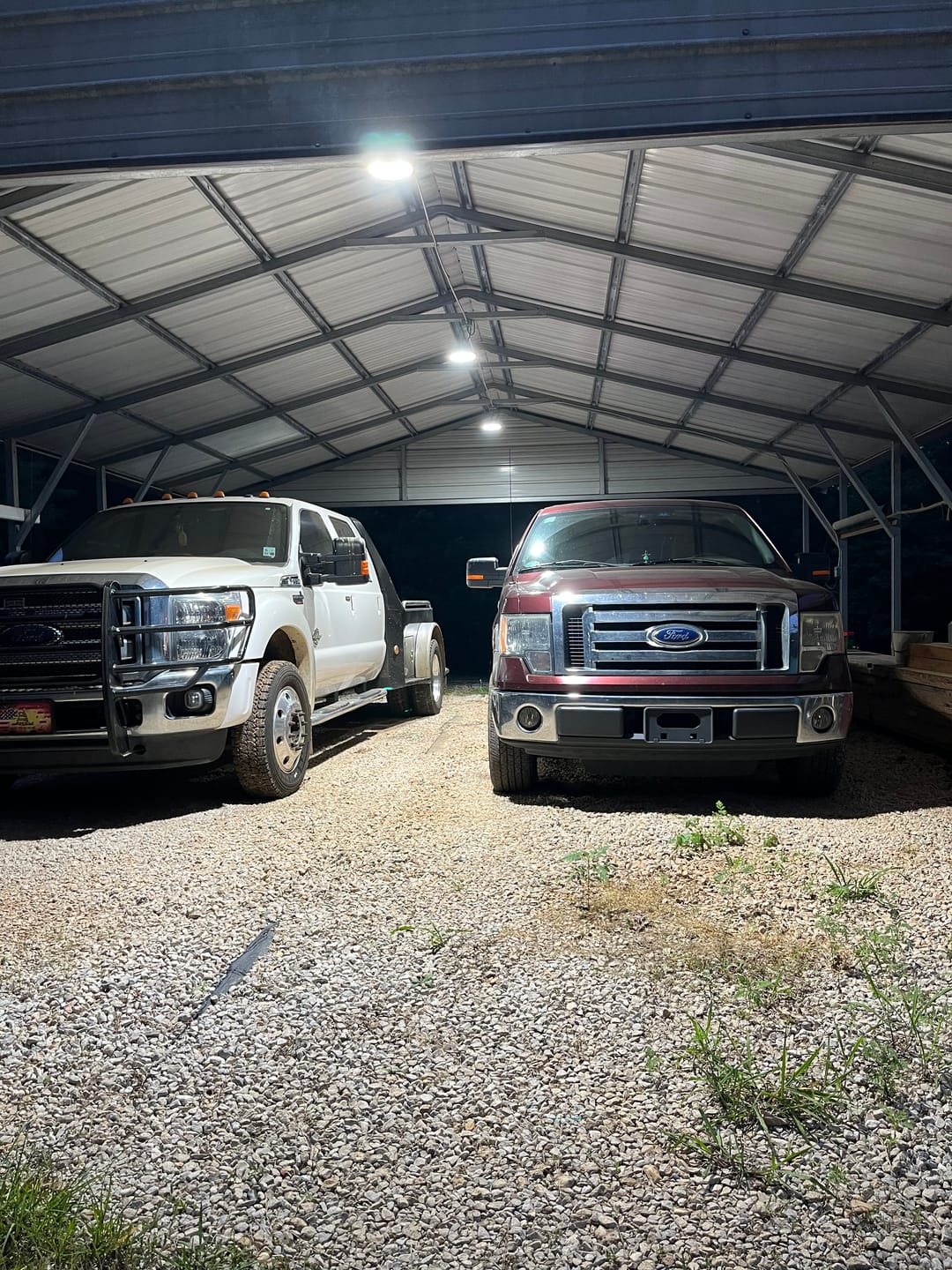 Customer photo review of 100W 150W 200W UFO high bay light