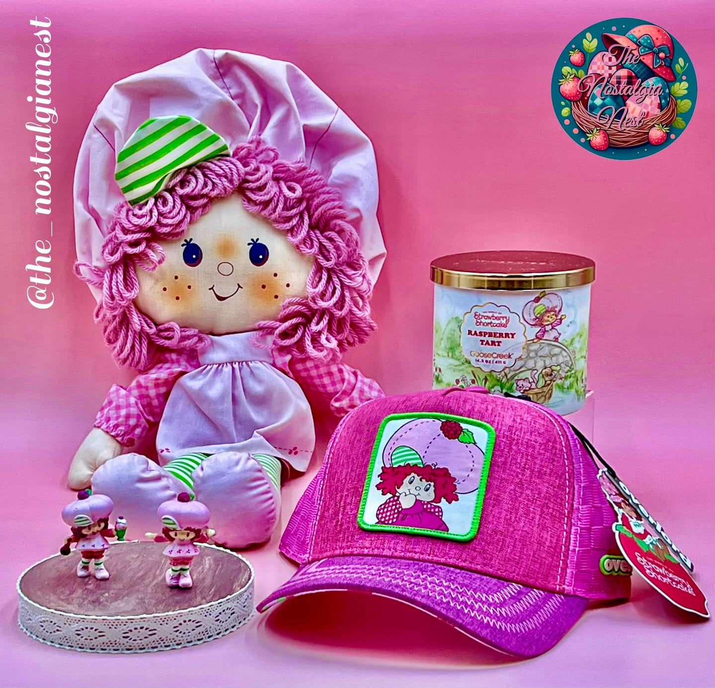 Customer photo review of OVERLORD X Strawberry Shortcake: Raspberry Pie