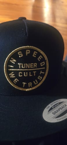 Customer photo review of Trucker Cap "Golden" Black