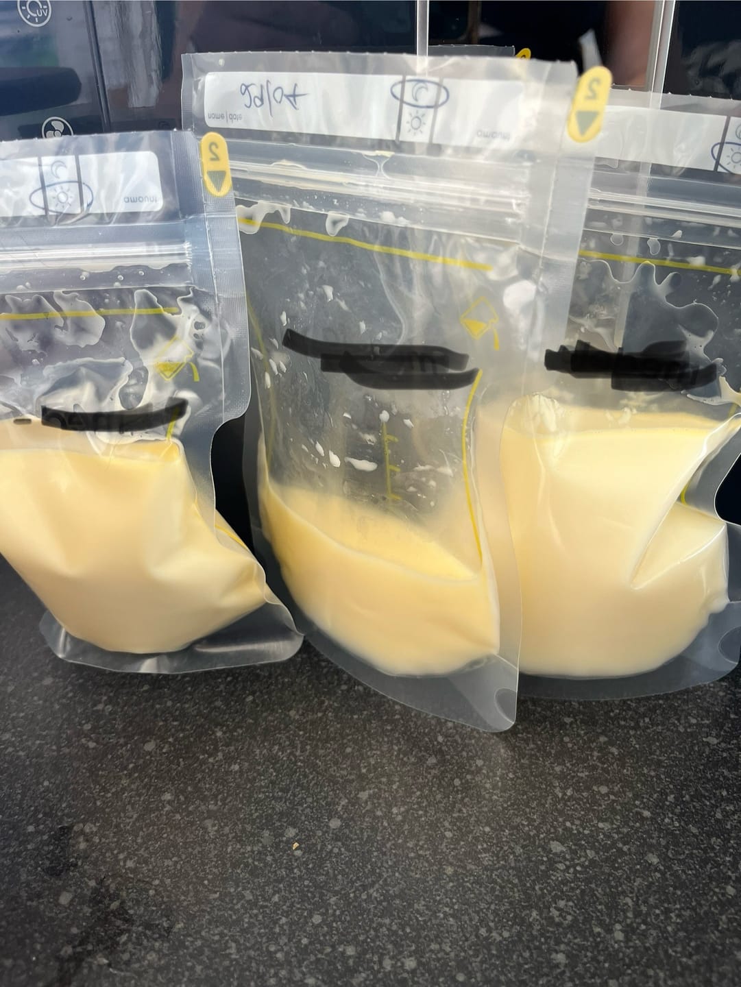 Customer photo review of Relievoo® Wearable Breast Pump PRO2
