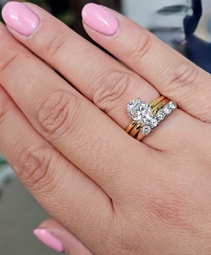 Customer photo review of Louily Sparkle Oval Cut Engagement Ring In Sterling Silver