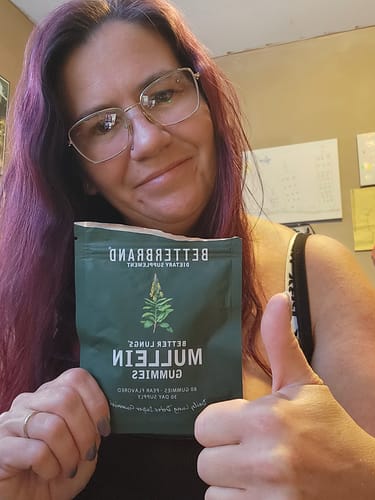 Customer photo review of BetterLungs® Mullein Gummies