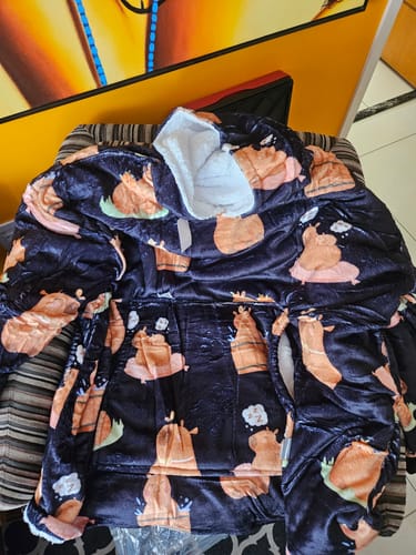 Customer photo review of Sleepo Capivara
