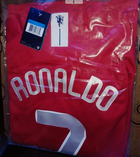Customer photo review of Ronaldo 2008 - Manga Larga