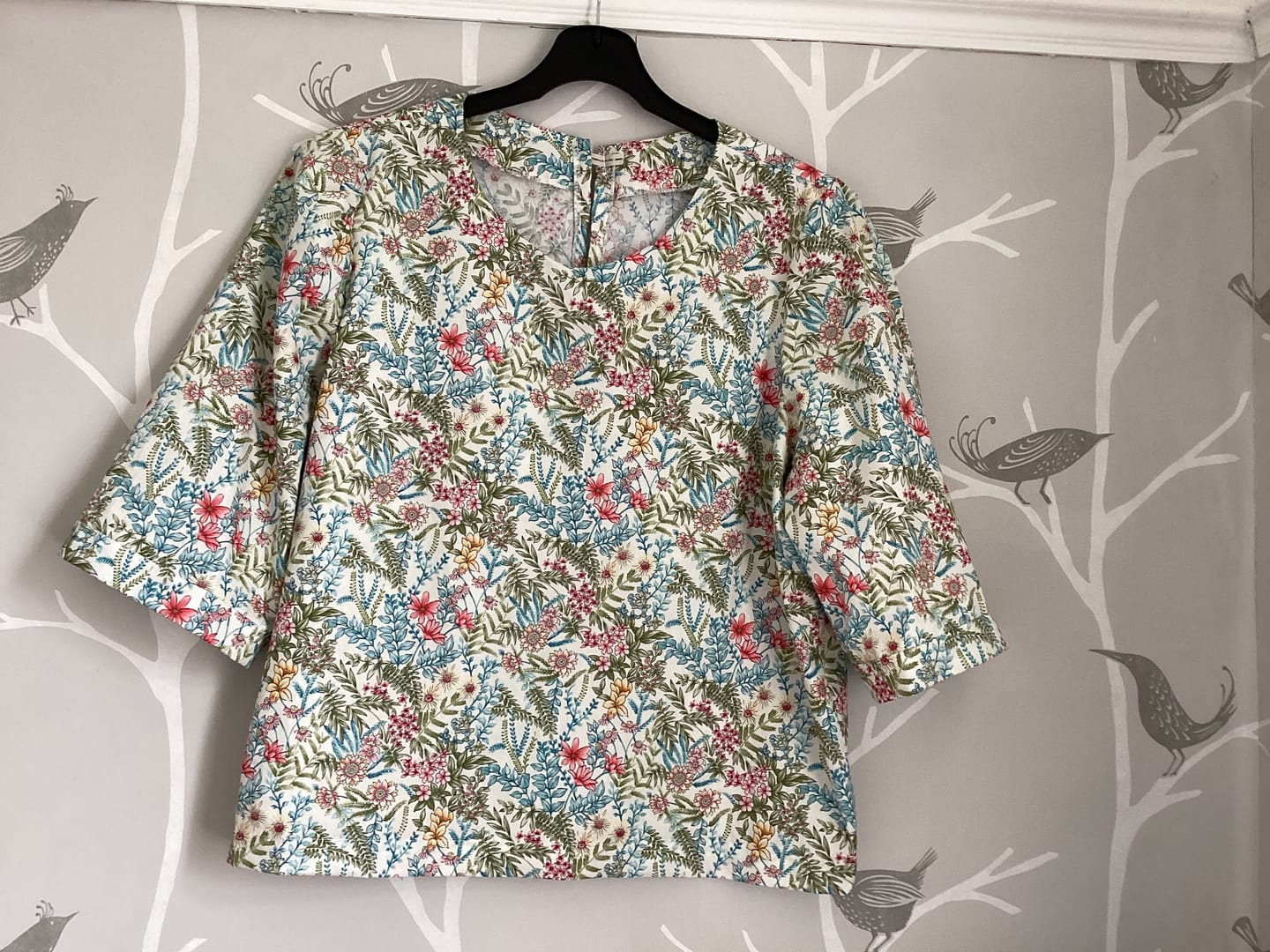 Customer photo review of Colourful Abstract Floral Rose & Hubble Cotton Poplin Fabric