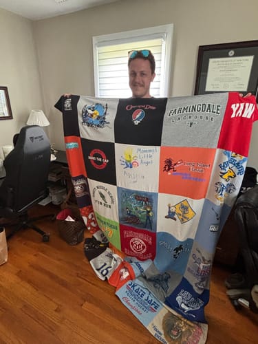 Customer photo review of Classic T-Shirt Blanket