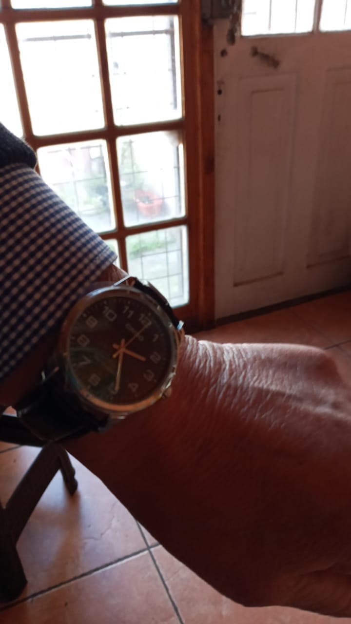 Customer photo review of Reloj Casio Análogo MTP-V001L-1BUDF Negro Correa de Cuero