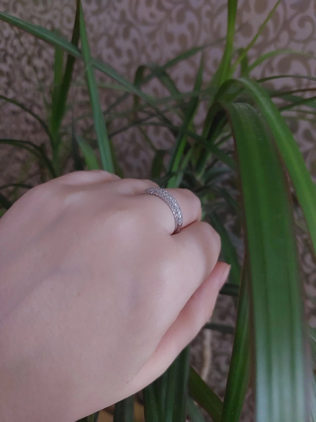 Customer photo review of Colette Pavé Sparkling Ring