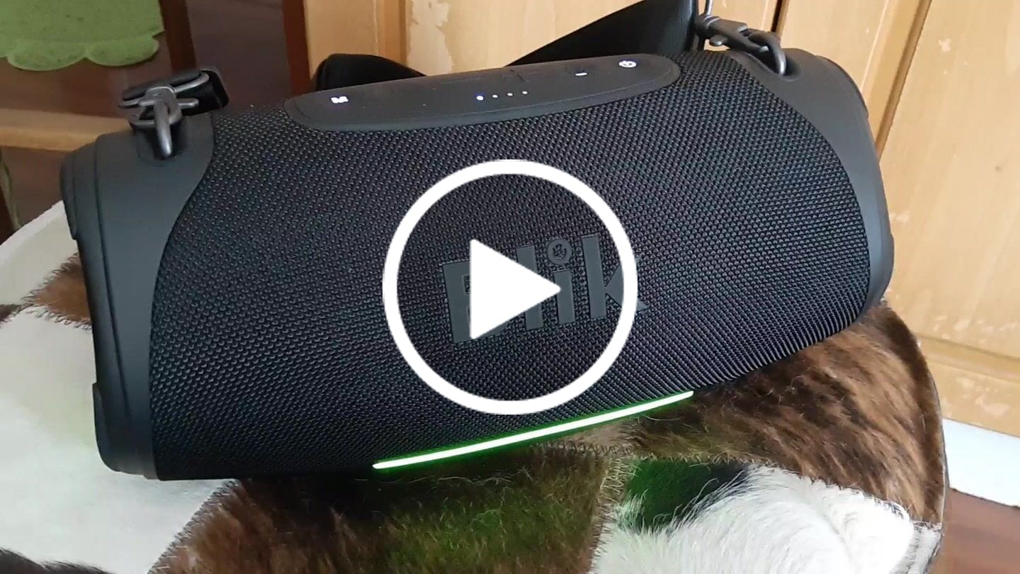 Customer video review of Parlante Portátil Blik Bass300 80W IPX7