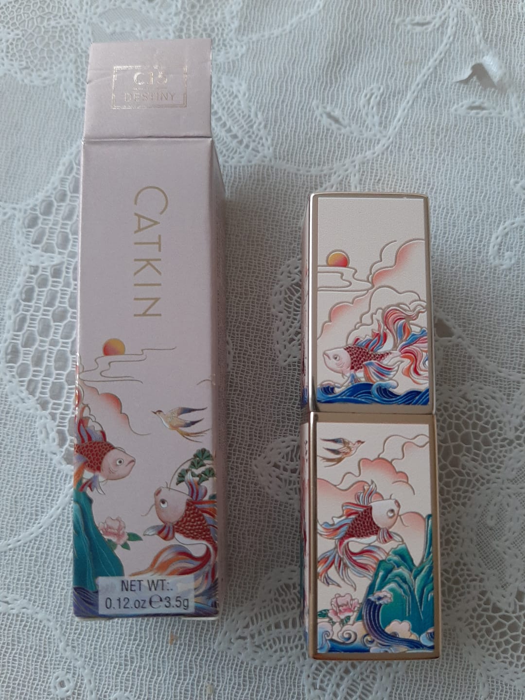Customer photo review of CATKIN Moonlight Hydrating Lip Balm