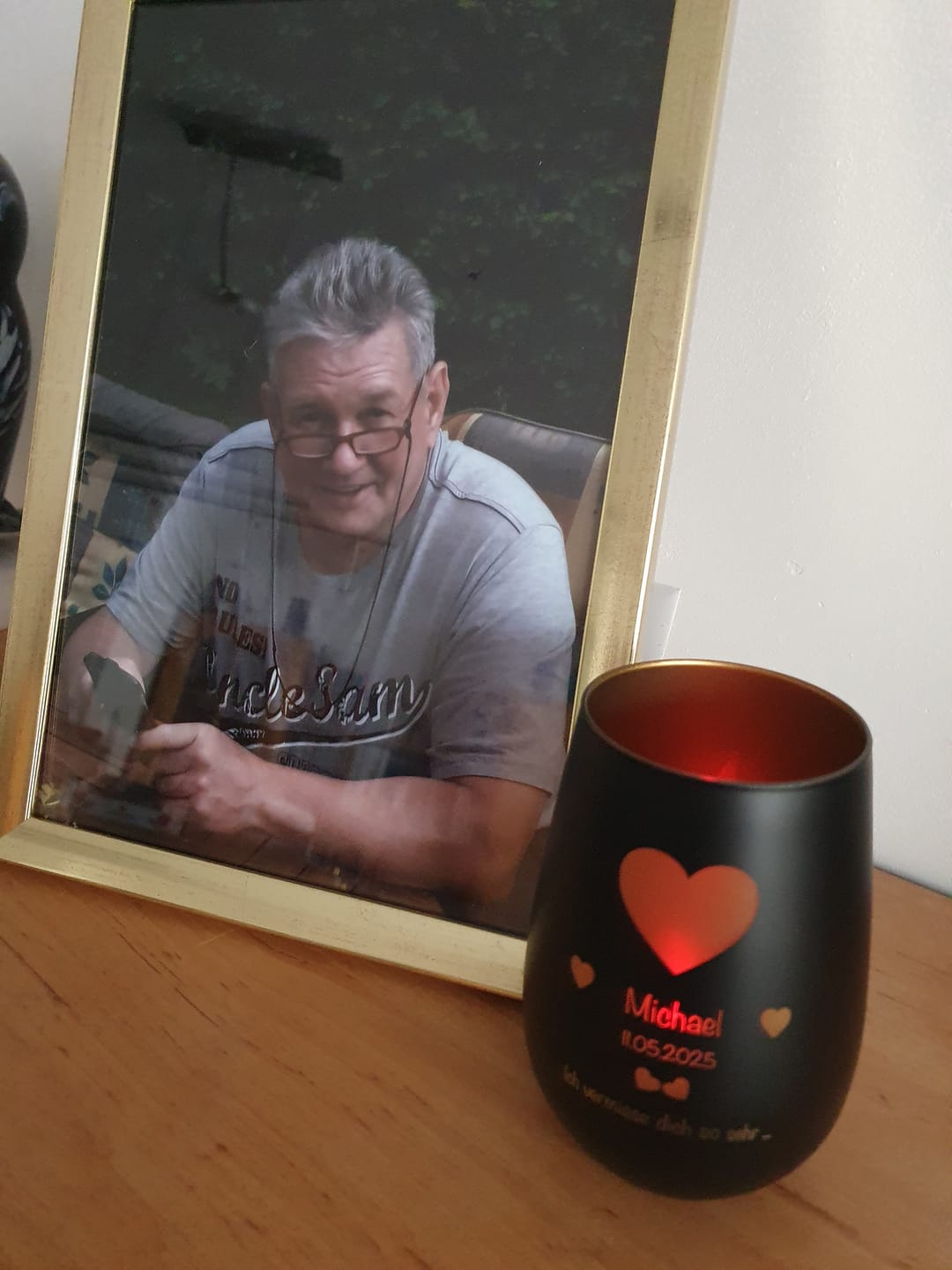 Customer photo review of Wir vermissen dich ... - Individuelles Trauerlicht