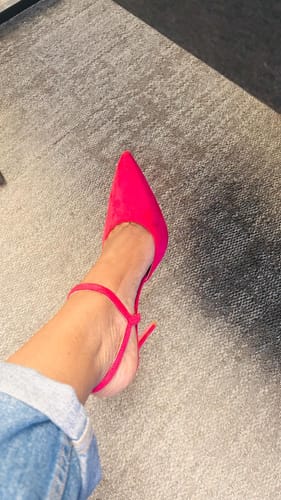 Customer photo review of Nicika Pink Flock Slingback Sandals