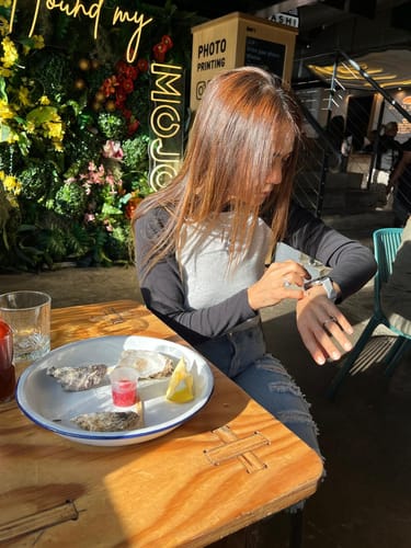 Customer photo review of Silver Bullet Bliss Hot Air Hair Styling Brush 1200W