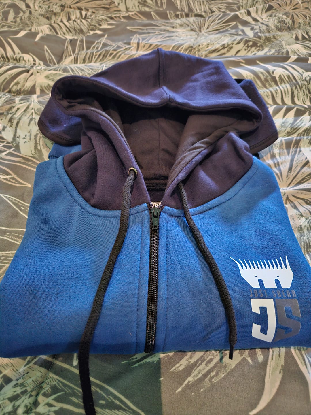 Customer photo review of Royal Blue & Navy | Half Zip Long Tail Hoody
