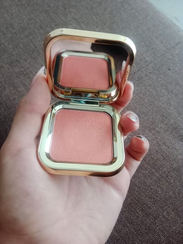 Customer photo review of RUBORES COMPACTO 1ST SCENE