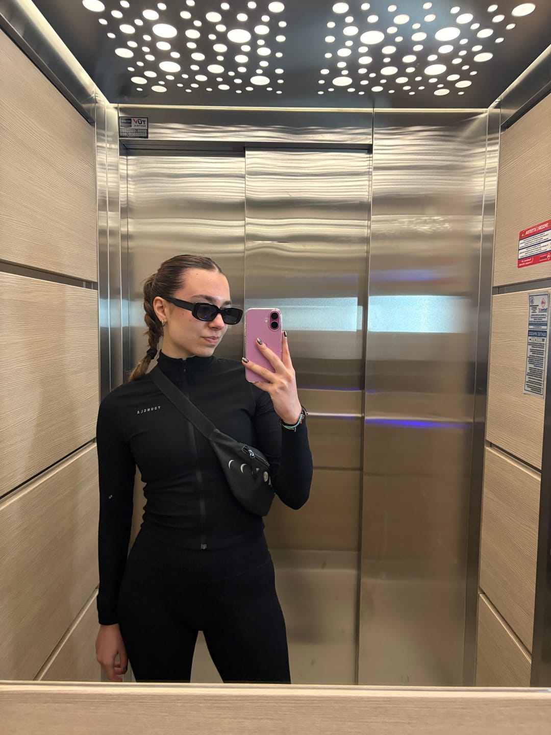 Customer photo review of W553 Luna Fitted Jacket