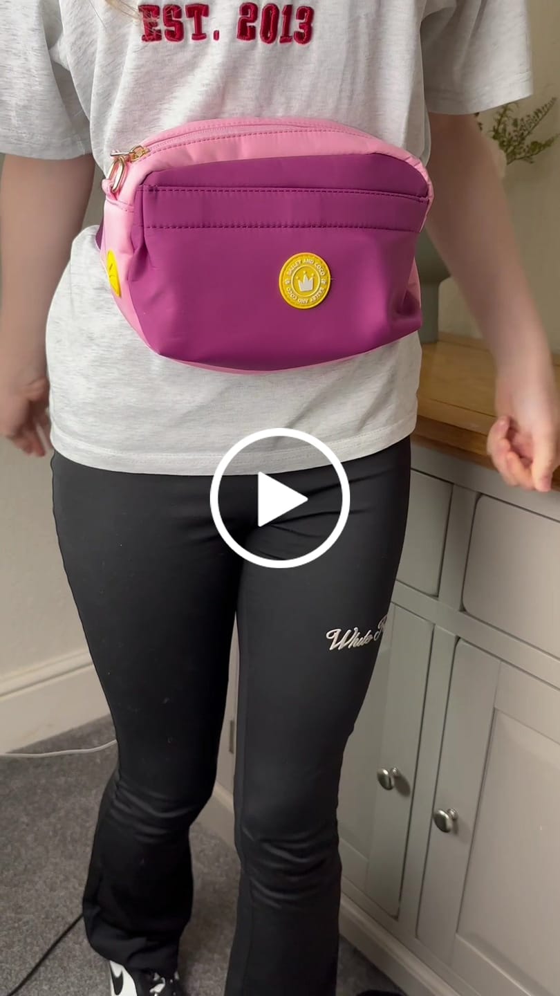 Customer video review of Magnetic Snap Dog Walking Bum Bag - We're Jammin'