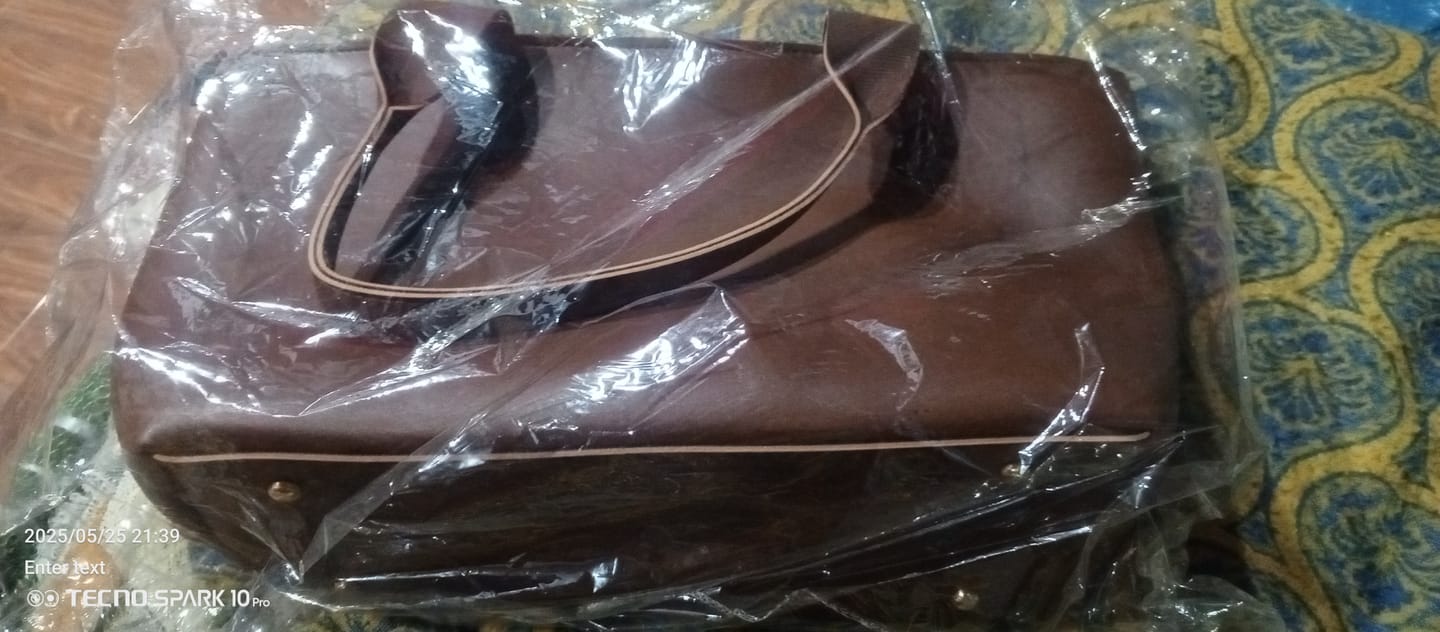 Customer photo review of Portland Tote Expresso (Pre-Order)