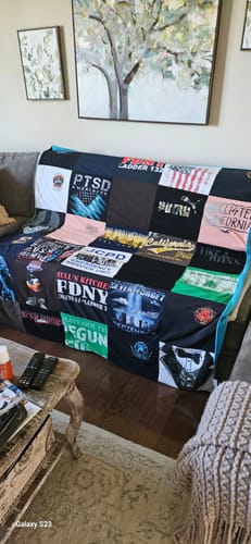 Customer photo review of Project Repat T-Shirt Quilt