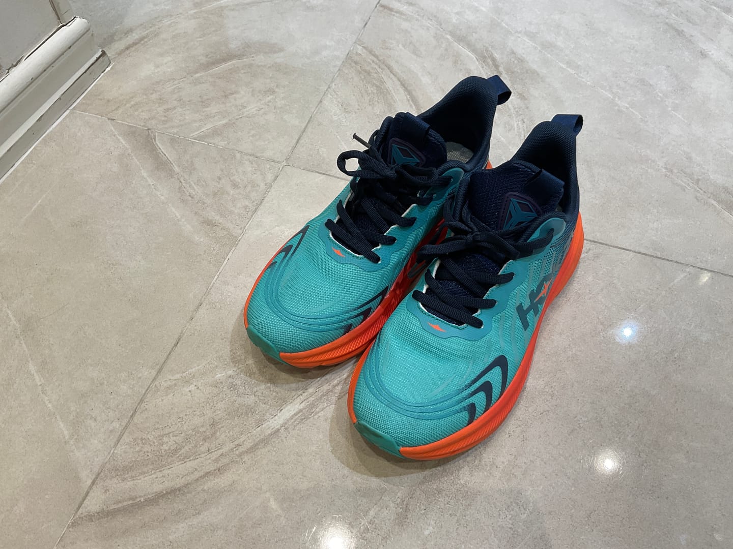 Customer photo review of HOKZ V2 Träningsskor