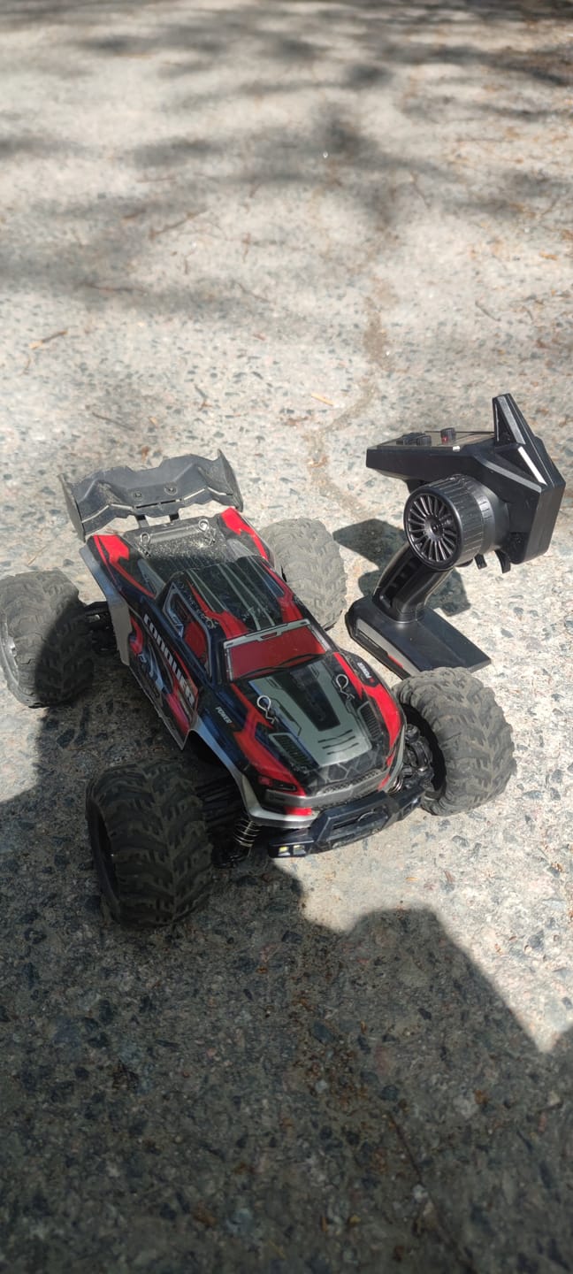 Customer photo review of Conqueror RC Off-Roader