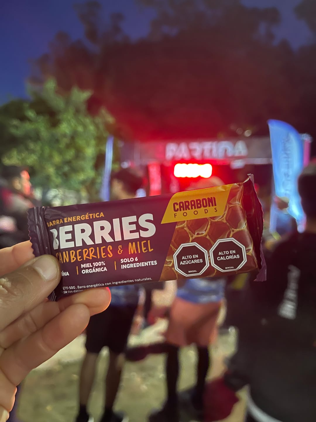 Customer photo review of Pack 28 Barras Energéticas CaraboniFoods – 4 Sabores, 100% Naturales con Miel Cruda