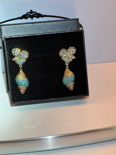 Customer photo review of HEIDI DAUS® "Ocean View" Crystal Dangle Earrings