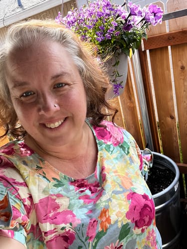 Customer photo review of Watercolor Roses Tie Sleeve Blouse