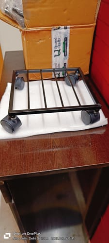 Customer photo review of United Crafts Rozy Wheel Pot Stands for Planters
