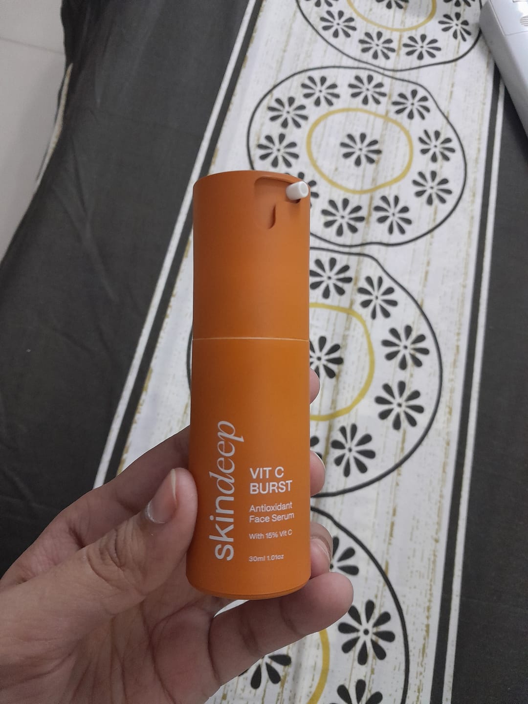 Customer photo review of Vit C BURST - Antioxidant Face Serum