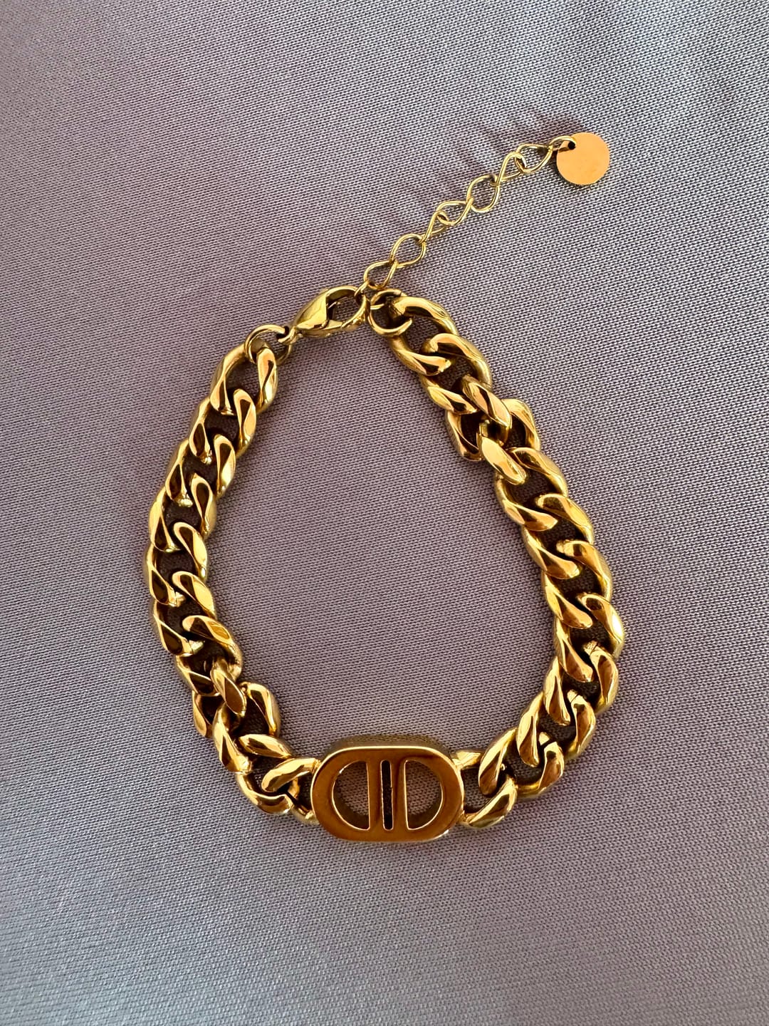 Customer photo review of Prestige Armband | 18K vergoldet