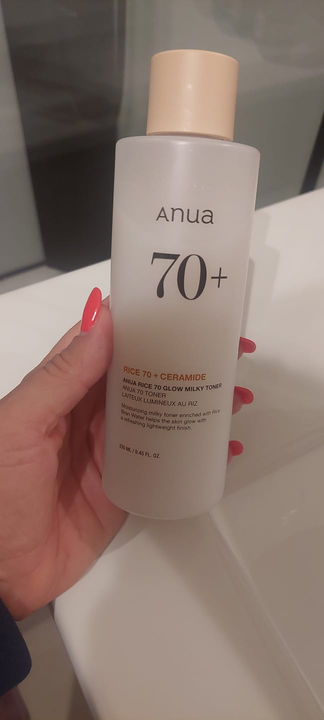 Customer photo review of Pieniņveida toniks mirdzuma piešķiršanai ādai ar rīsiem Anua Rice 70 Glow Milky Toner