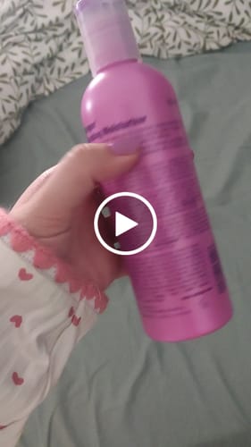 Customer video review of ApHogee Balancing Moisturizer