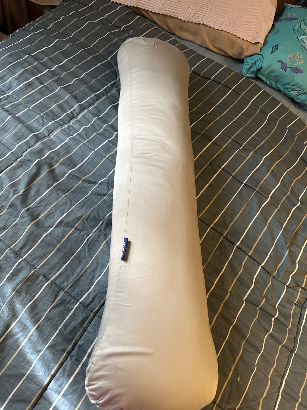 Customer photo review of Tidur Weighted Bolster