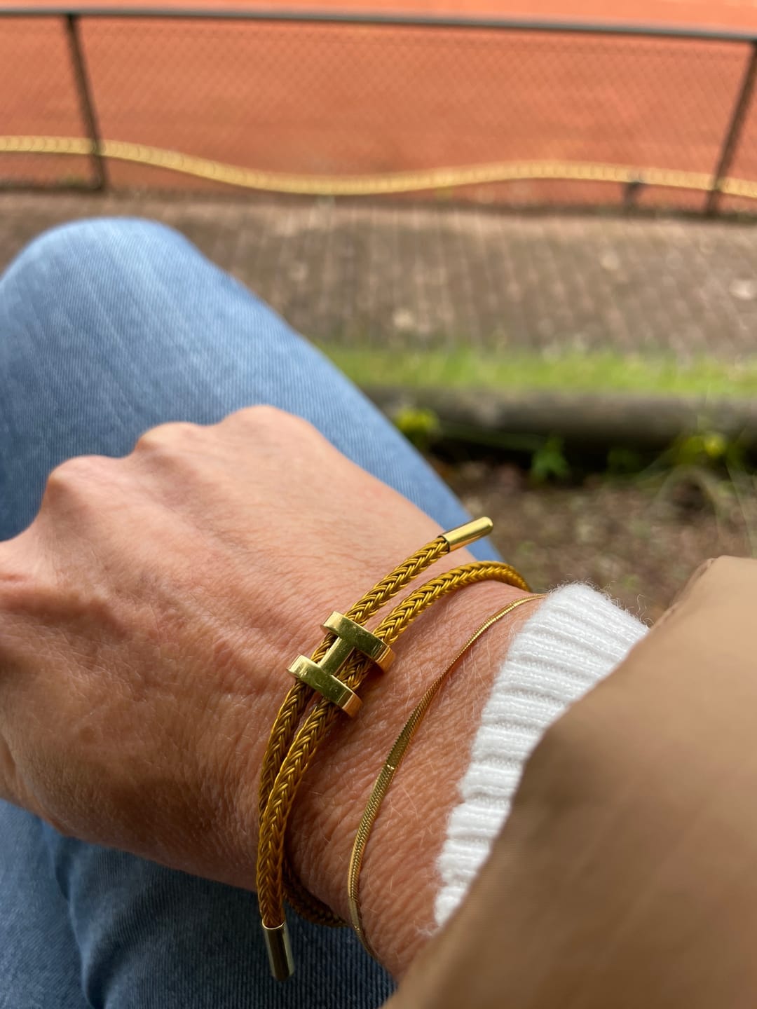 Customer photo review of Armband - Golden Harmony