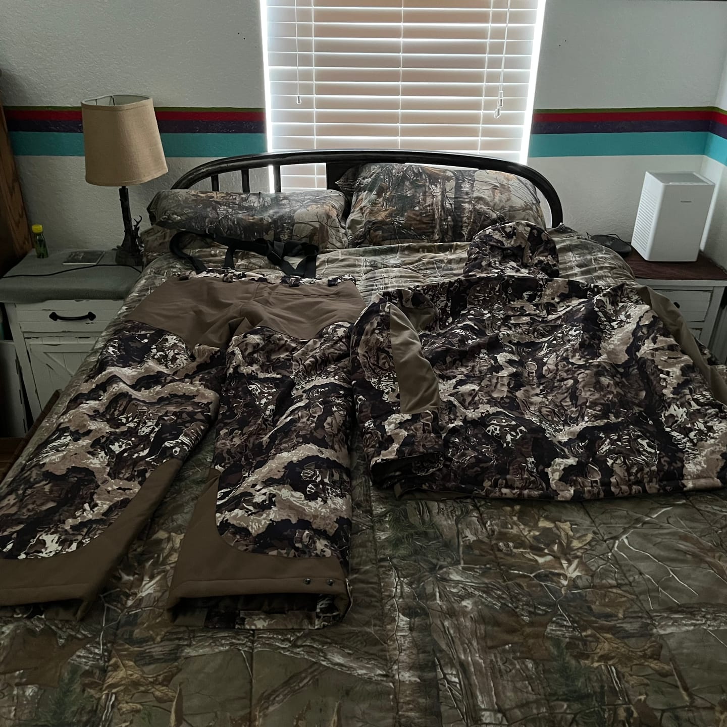 Customer photo review of FLASH SALE TideWe Altus Whitetail Ultra Silent Hunting Suit Men's Water Resistant Hunting Clothes