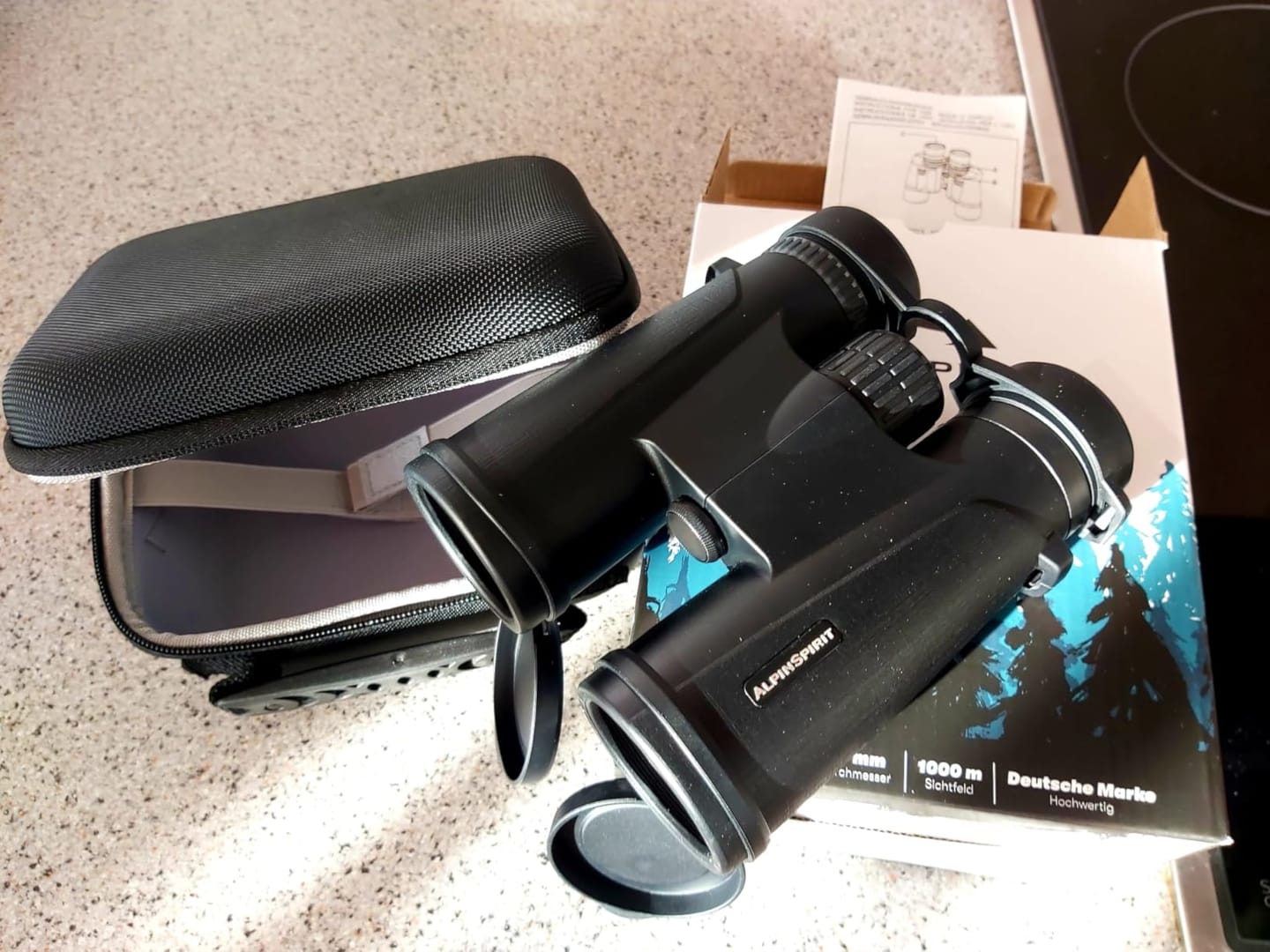 Customer photo review of AlpinSpirit© Fernglas 8x42 inkl. Hardcase & Zubehör (schwarz)